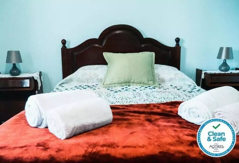 ペンション Cordeiro S House