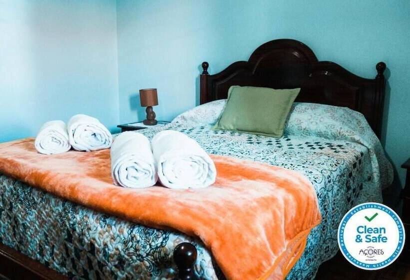 펜션 Cordeiro S House