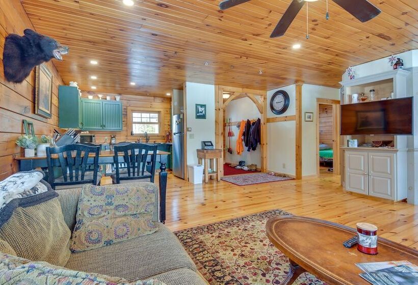 Private Bethel Cabin W/ Covered Deck: 5 Mi To Town