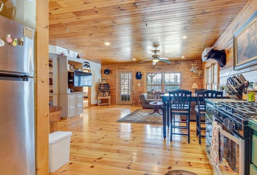 Private Bethel Cabin W/ Covered Deck: 5 Mi To Town