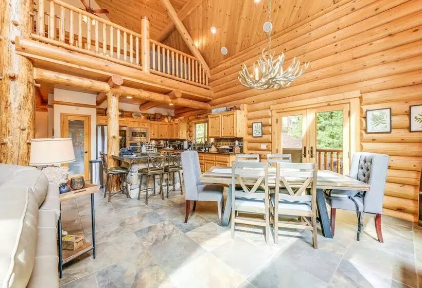 Shaver Lake Mountain Cabin W/ Hot Tub & Gas Grill!