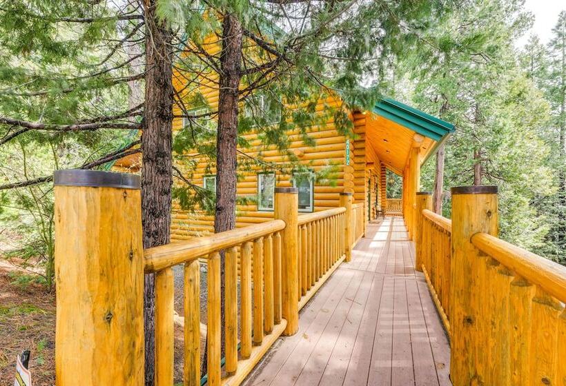 Shaver Lake Mountain Cabin W/ Hot Tub & Gas Grill!