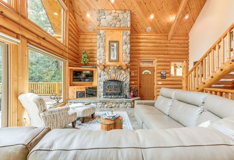 Shaver Lake Mountain Cabin W/ Hot Tub & Gas Grill!