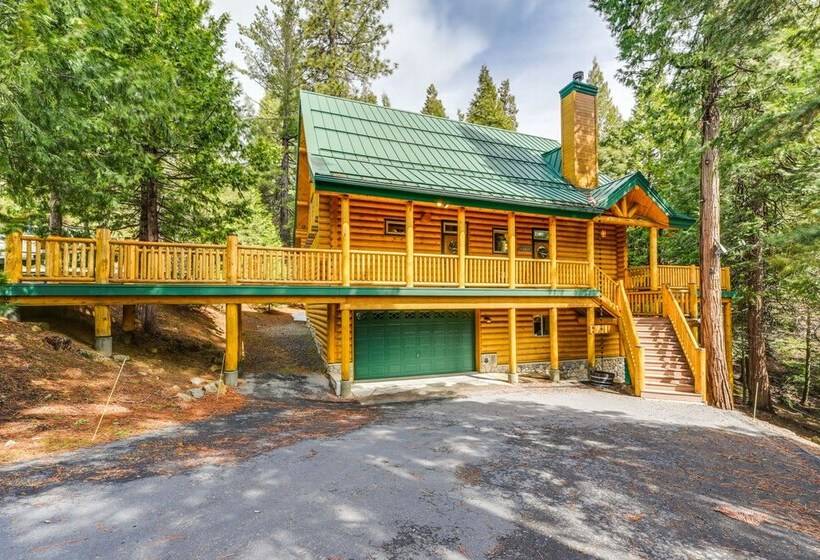 Shaver Lake Mountain Cabin W/ Hot Tub & Gas Grill!