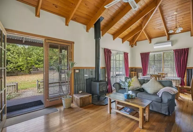 Stayau Conifer Cottage Lakeside Haven