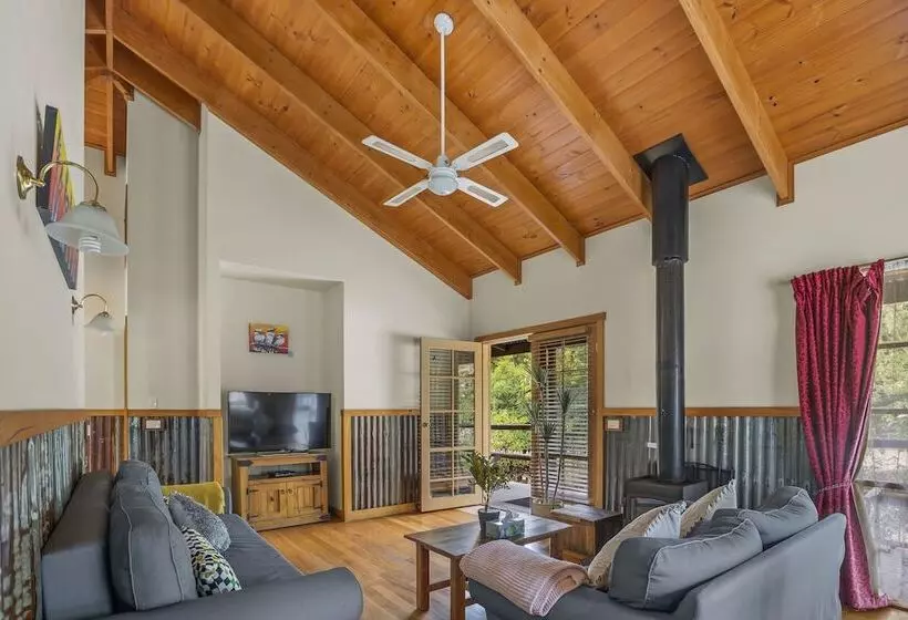 Stayau Conifer Cottage Lakeside Haven