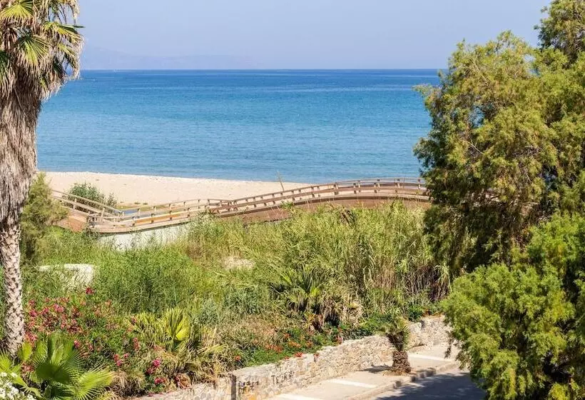 Sun Beach Apartments In Chania 09 & 11