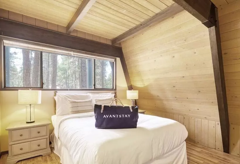 Alder By Avantstay Moody Retreat: Patio, Hot Tub In Sunriver!
