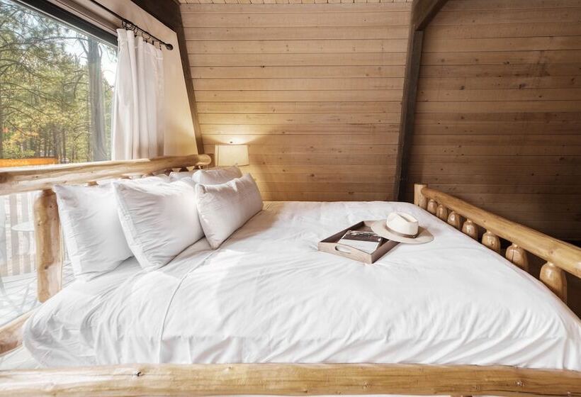 Alder By Avantstay Moody Retreat: Patio, Hot Tub In Sunriver!