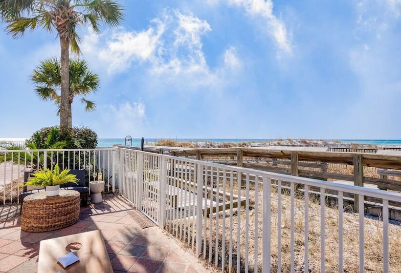 Calico By Avantstay Beachfront Retreat