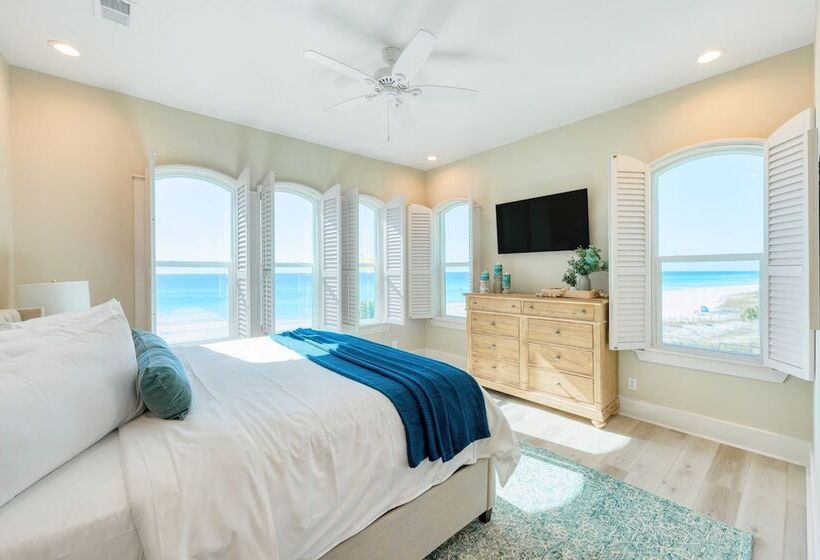 Calico By Avantstay Beachfront Retreat