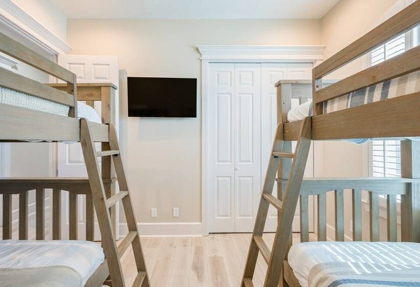 Calico By Avantstay Beachfront Retreat