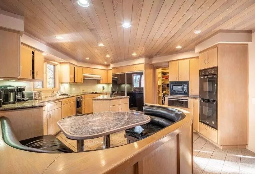 Heavenly Valley By Avantstay Home W/ Pool, Sauna, Hot Tub, Game Room