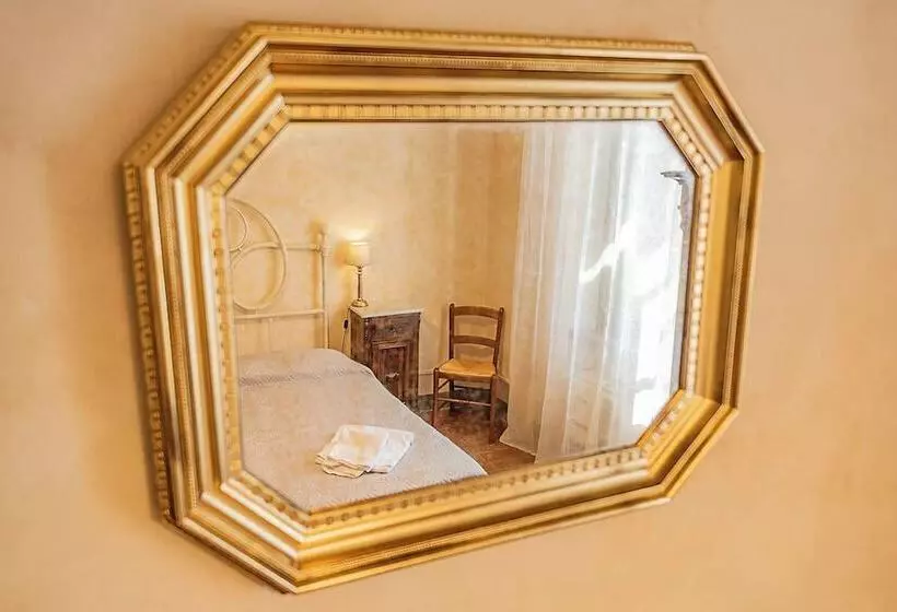 ホテル Agriturismo La Ripolina