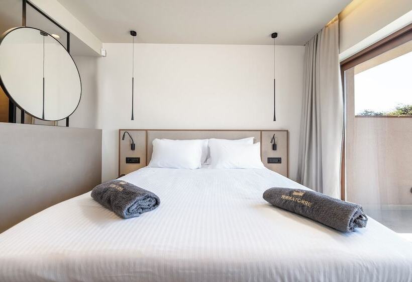 Отель Terratorre