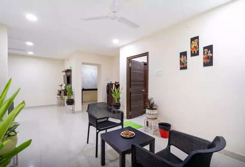 ホテル Voila At Nest