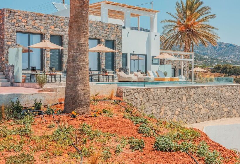 Plakakia Luxury Apartments