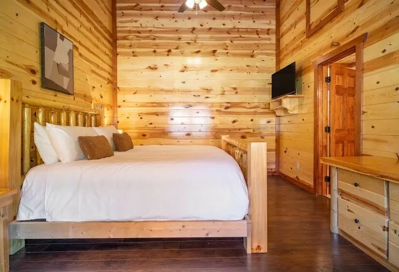 Ranger By Avantstay Huge Smokies Cabin W/ Pool