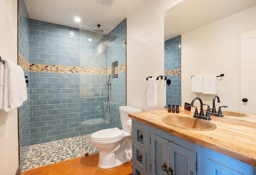 Starlight Estate By Avantstay 20 People! Architectual Mansion W/ Pool, Tennis Court, Game Room