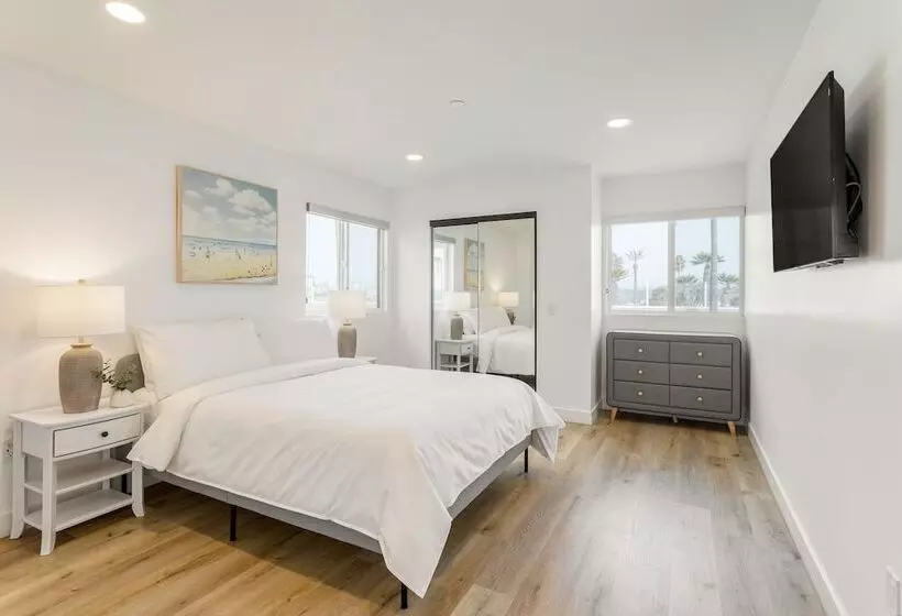 Velvet Sand I By Avantstay Steps To Newport Beach Private Rooftop W/ Outdoor Kitchen & Hot Tub!