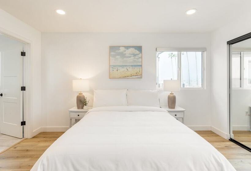 Velvet Sand I By Avantstay Steps To Newport Beach Private Rooftop W/ Outdoor Kitchen & Hot Tub!