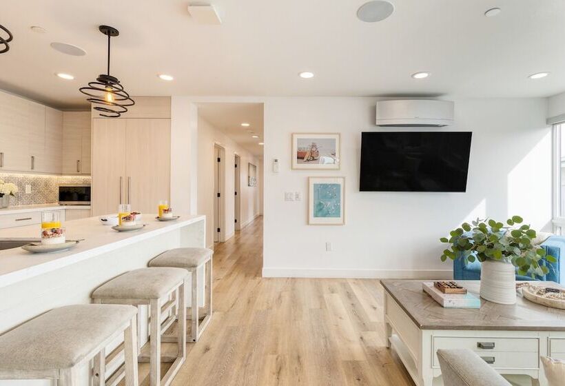 Velvet Sand I By Avantstay Steps To Newport Beach Private Rooftop W/ Outdoor Kitchen & Hot Tub!