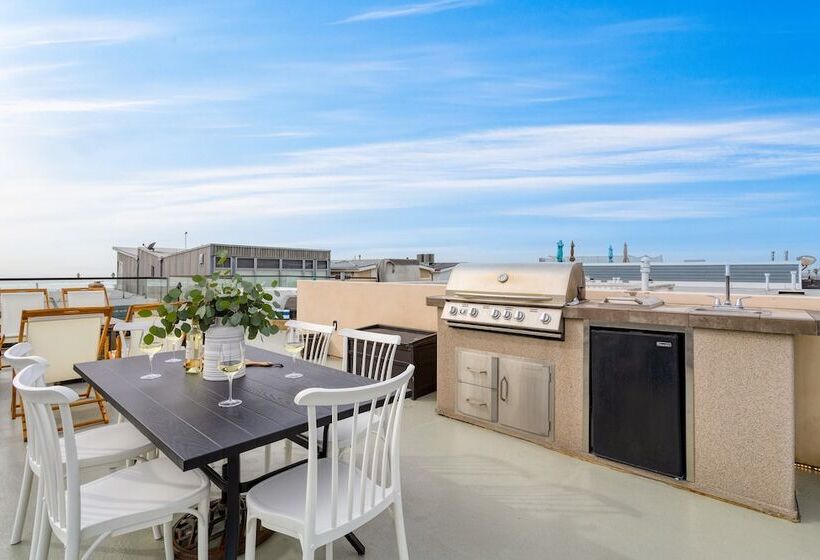 Velvet Sand I By Avantstay Steps To Newport Beach Private Rooftop W/ Outdoor Kitchen & Hot Tub!