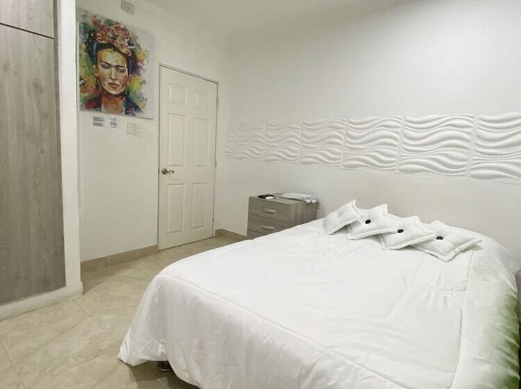 هتل Casa Vera Cartagena