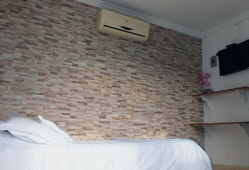 هتل Casa Vera Cartagena