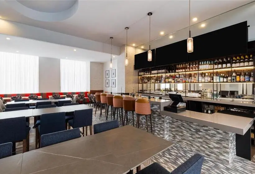 هتل Doubletree By Hilton Long Island City, Ny