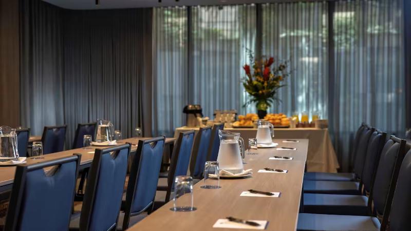 Отель Doubletree By Hilton Lima San Isidro