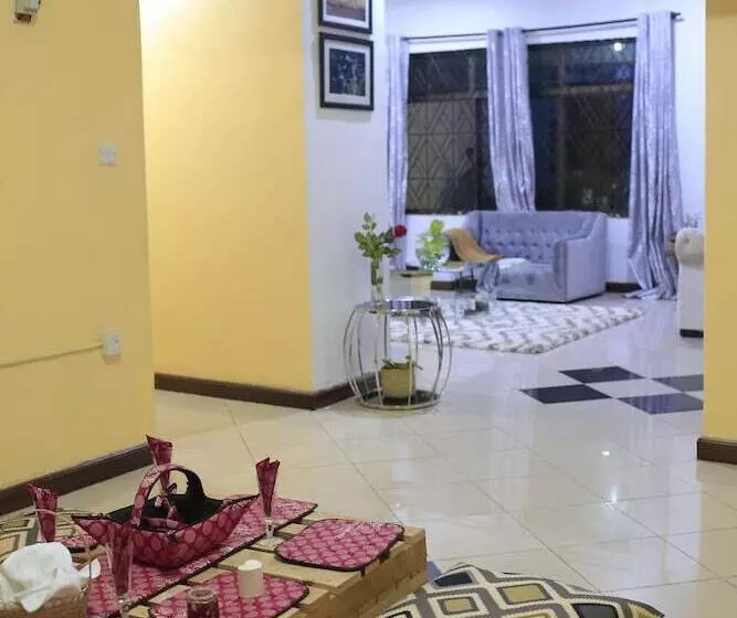 هاستل Arusha Jambo House