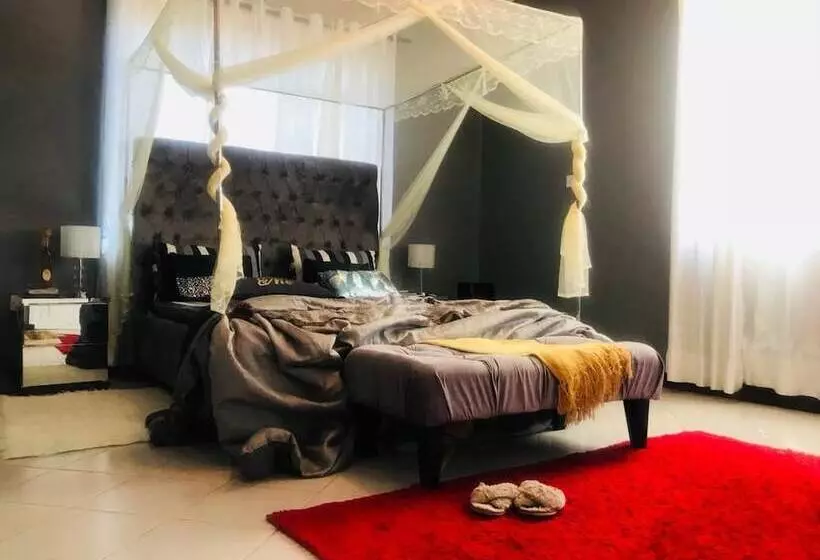 هاستل Arusha Jambo House
