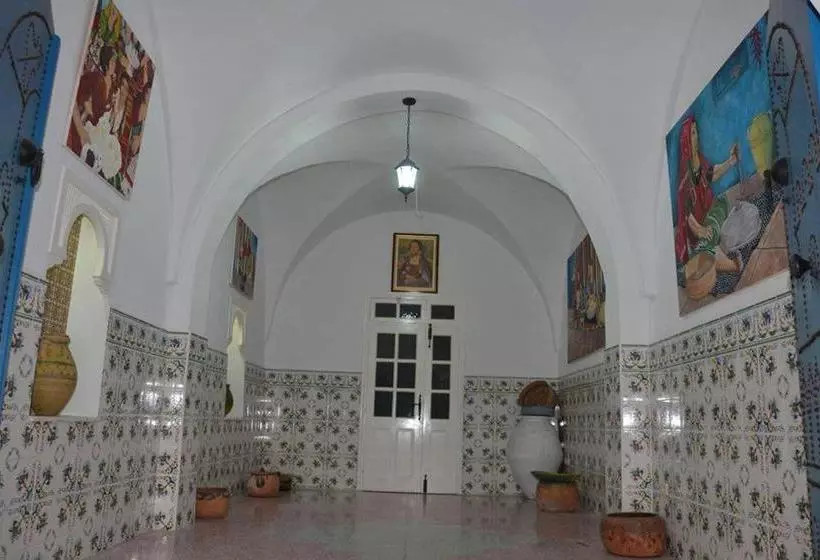 Aamiaismajoitus (B&B) Dar El Goulli