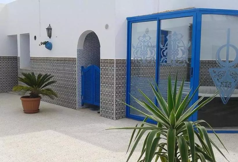 Aamiaismajoitus (B&B) Dar El Goulli