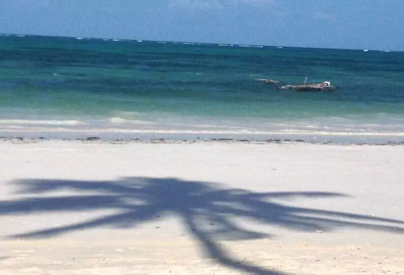 Aamiaismajoitus (B&B) Simba Beach Zanzibar