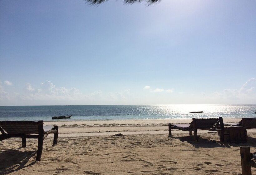 ベッドアンドブレックファースト Simba Beach Zanzibar