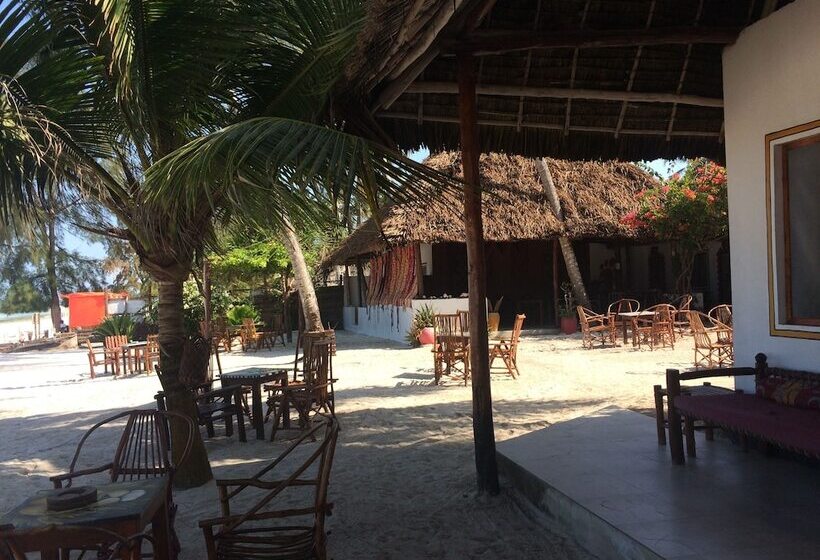 ベッドアンドブレックファースト Simba Beach Zanzibar