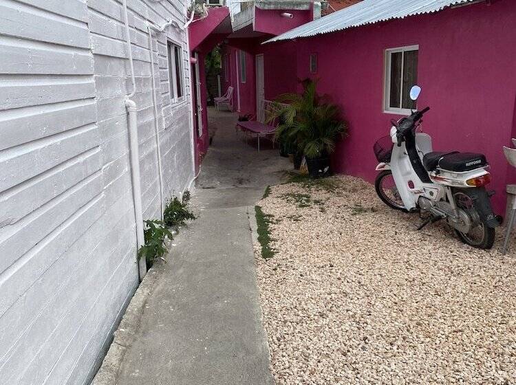 تختخواب و صبحانه Rooms Central Bayahibe