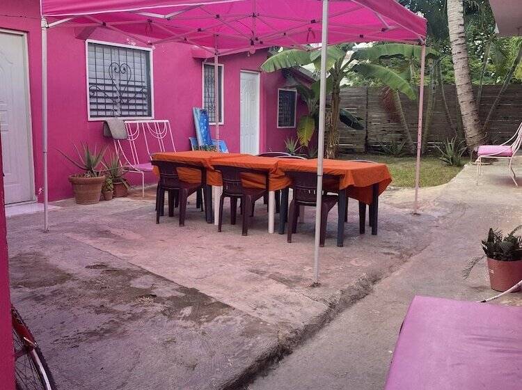 تختخواب و صبحانه Rooms Central Bayahibe