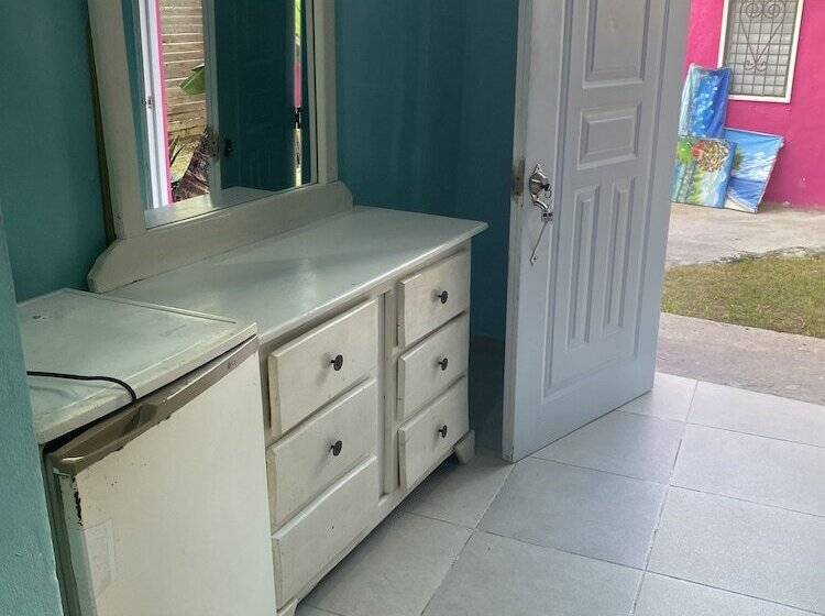 تختخواب و صبحانه Rooms Central Bayahibe