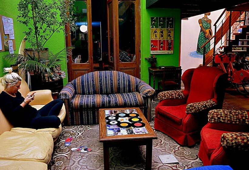 Compay Hostel Montevideo