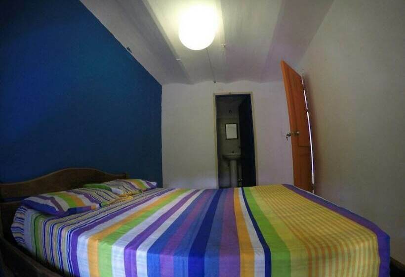 Compay Hostel Montevideo