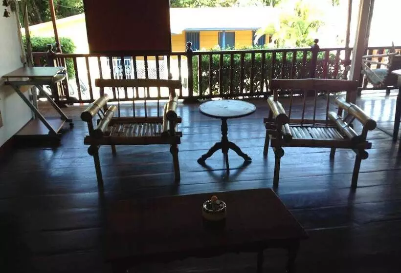 Hostel Tadeo San Juan Del Sur
