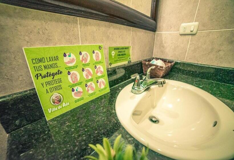 هتل De Campo Villa De Ada