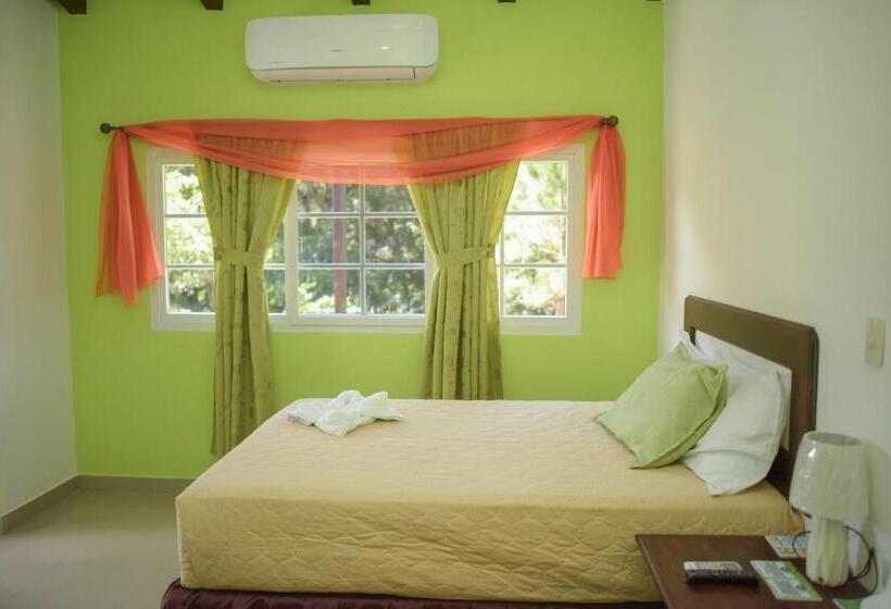 هتل De Campo Villa De Ada