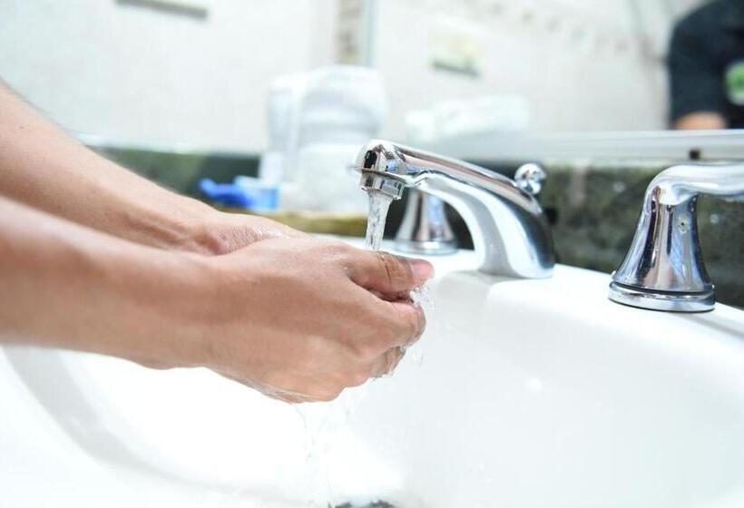 هتل De Campo Villa De Ada