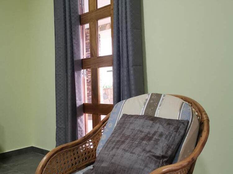 هتل Hôtel Parc Résidence