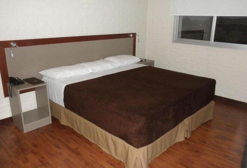 Hotel Juana De Ibarbourou