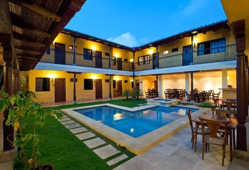 هتل La Pérgola